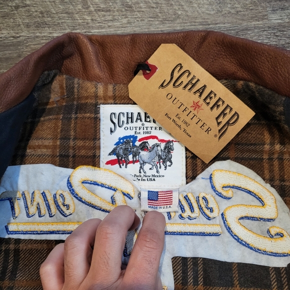 Schaefer Outfitter Wool Vest - Picture 5 of 11